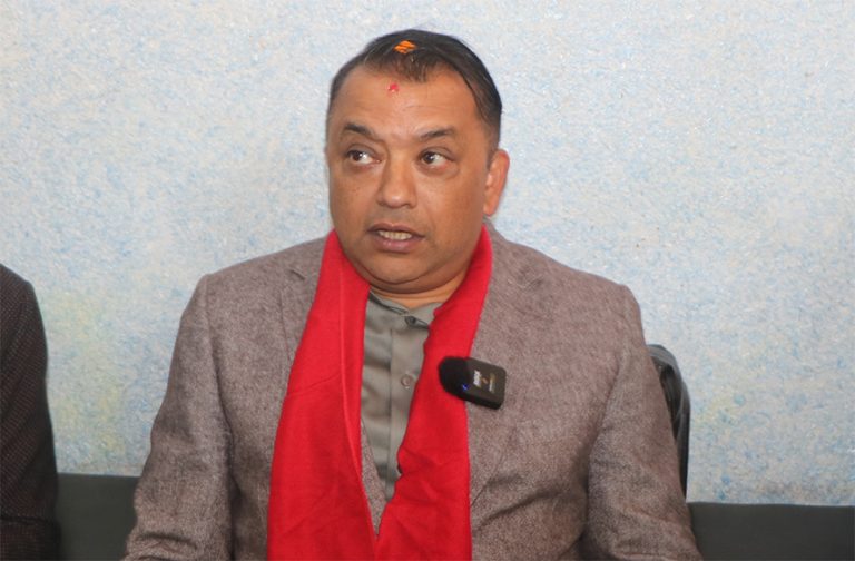 सामाजिक सञ्‍जाल विधेयक सच्याएर, संशोधन भएर मात्रै पारित हुन्छ : गगन थापा