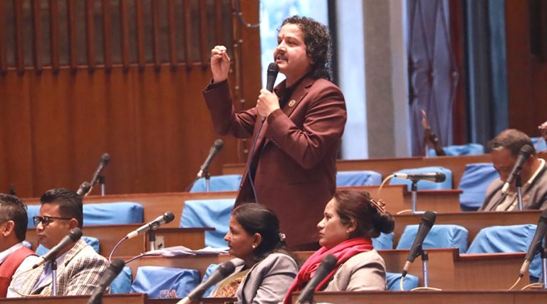 सबै नेताको सम्पत्ति छानबिन गर्न रास्वपा सांसदको माग