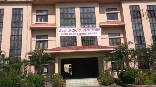 ग्रामथानमा अध्यक्ष-उपाध्यक्ष विवाद अदालतसम्‍म, निर्णय कार्यान्वयन नगर्न आदेश
