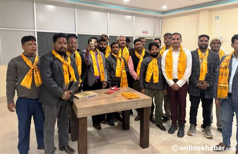 मुख्यमन्त्रीले चाबी बुझाउन निर्देशन दिएपछि जनकपुरका अवैध अस्पताल संगठित