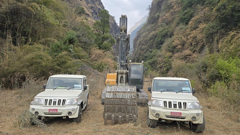 म्याग्दीको दुर्गम बस्ती बगर सडक सञ्जालमा जोडियो