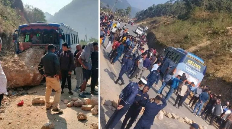 बस र मोटरसाइकल ठोक्किएर एक जनाको मृत्यु भएपछि त्रिशूली-काठमाडौं सडकखण्डमा अवरोध