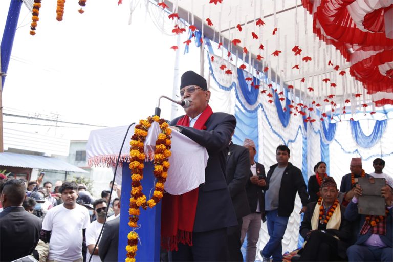 मोरङको रमाइलोबाट प्रचण्डले भने : केपी जी कहिल्यै गणतन्त्रवादी होइन