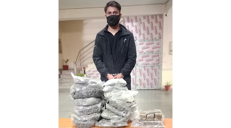 वीरगञ्जबाट लागूऔषधसहित एक भारतीय पक्राउ