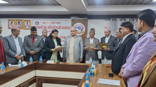 सुदूरपश्चिमको योजना आयोग सदस्यमा सुनार र कुँवर नियुक्त