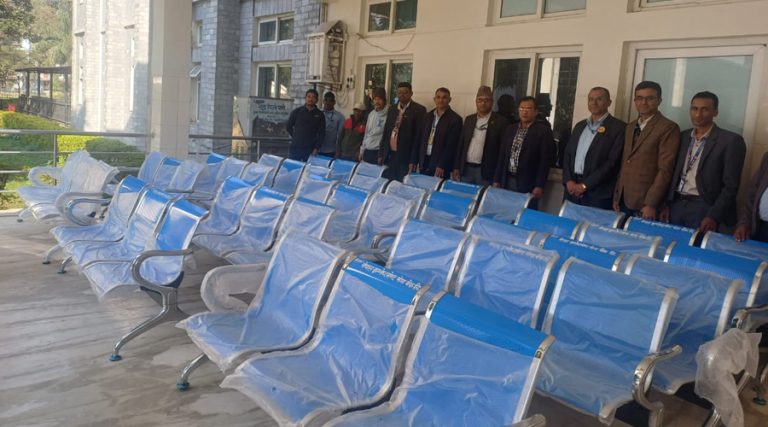 गेटा आँखा अस्पताललाई नेपाल इन्भेस्टमेन्ट मेगा बैंकको सहयोग