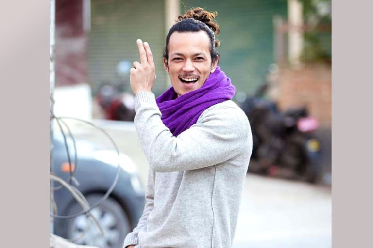 ‘ताण्डवम्’का भिलेन : सुटिङकै बेला आमा बितेपछि पात्रमा डुब्न गाह्रो भयो