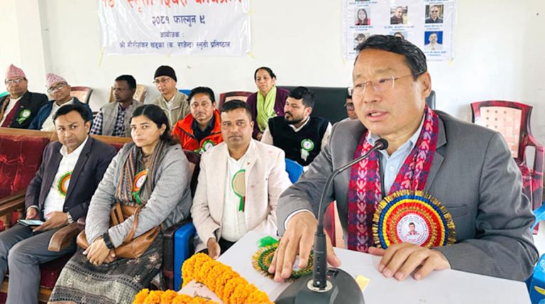 बीपी र प्रचण्ड युगनायक हुन् : वर्षमान
