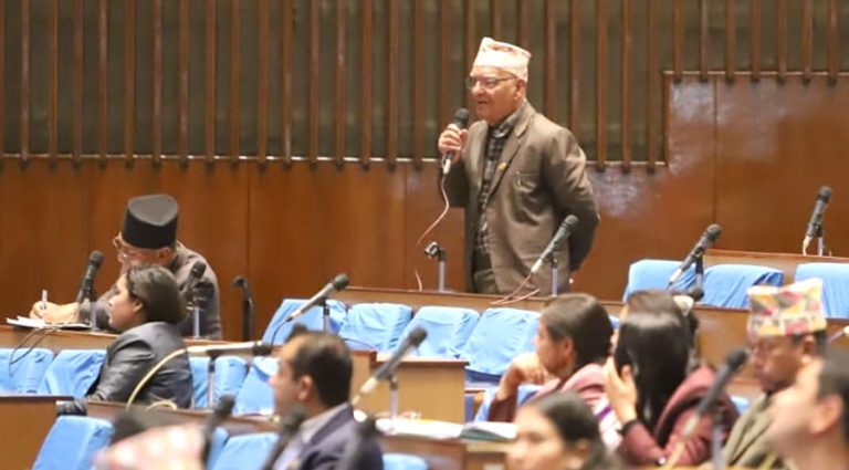 अमेरिकाबाट नेपालीले जेल, हत्कडी र जन्जीर लगाएर डिपोर्ट हुन नपरोस् : सांसद केसी