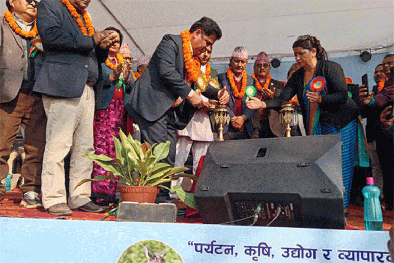 सरकारले औद्योगिक क्षेत्र सुधार गरिरहेको छ : उद्योगमन्त्री   