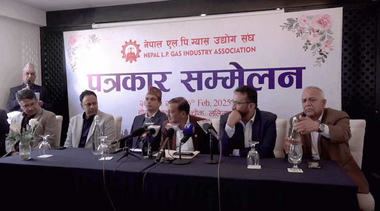 एलपी ग्यास उद्योग संघले गर्‍यो आन्दोलन घोषणा