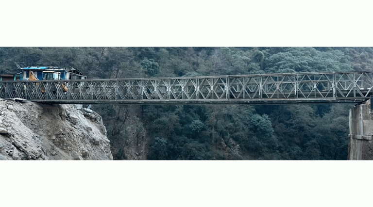 लिपिङ खोलामा एक सातामै बेलिब्रिज जडान, अरनिको राजमार्गमा यातायात सहज