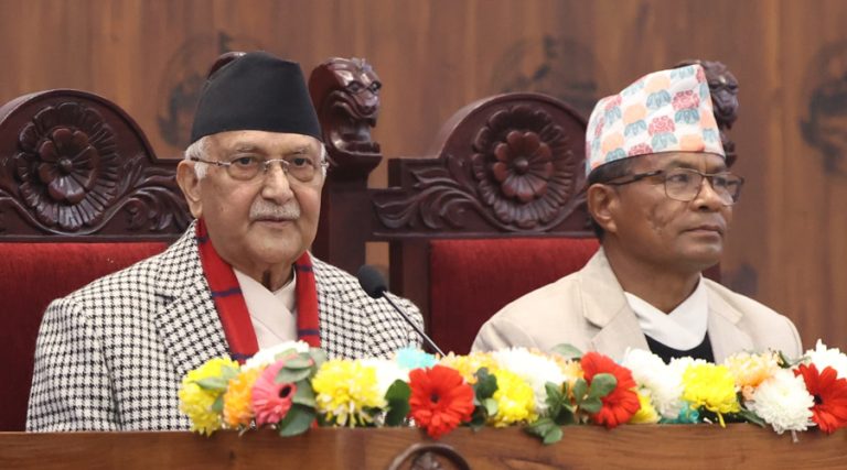 हाम्रो देश अरुले आएर बनाइदिँदैन : प्रधानमन्त्री
