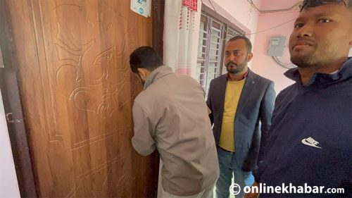 मधेश कृषि विश्वविद्यालयमा उपप्राध्यापक र कर्मचारीहरुले लगाए ताला