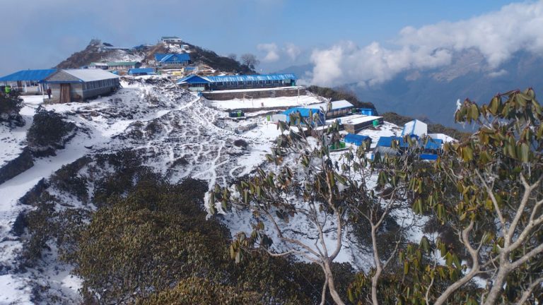 हिउँद सकिनै लाग्दा मर्दी हिमालमा हिमपात (तस्वीरसहित)
