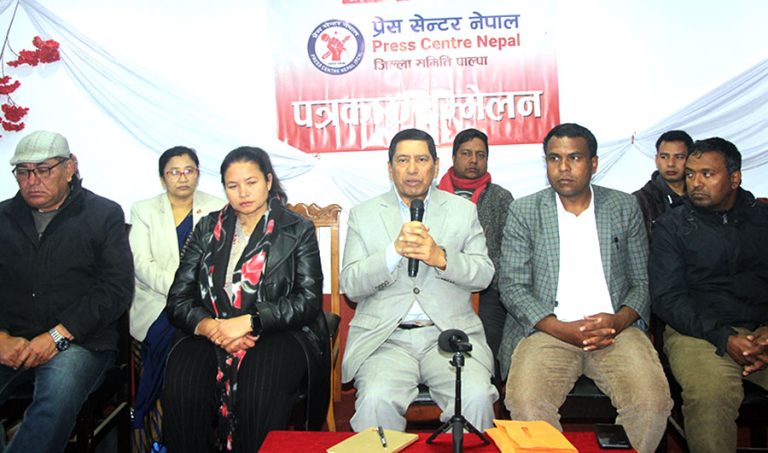 सरकारले अलोकतान्त्रिक तरिकाले देश चलाउन खोज्यो : श्रेष्ठ