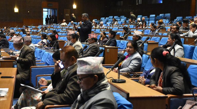 आम सञ्चार विधेयक प्रतिनिधि सभामा प्रस्तुत हुँदै
