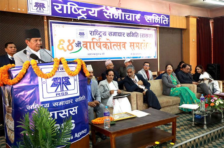 विकासका लागि अध्यादेश ल्याइएको हो : सञ्चारमन्त्री गुरूङ