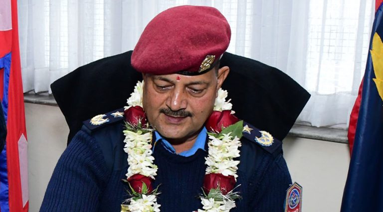 एआईजी रवीन्द्र केसीको राजीनामा मन्त्रिपरिषद्‌बाट स्वीकृत