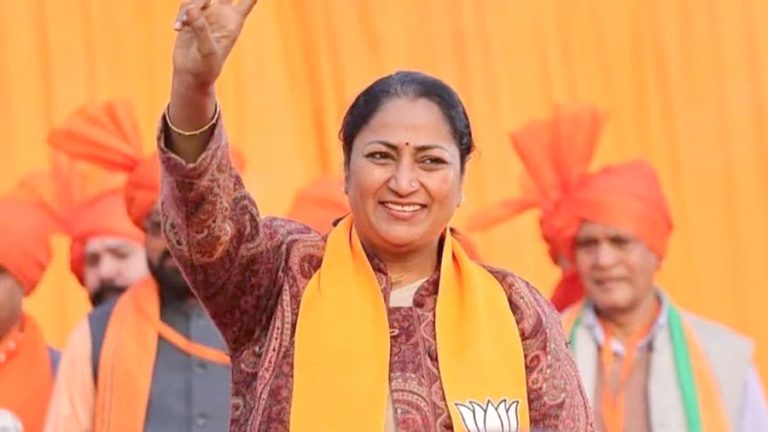 दिल्लीको दिलमा रेखा राज