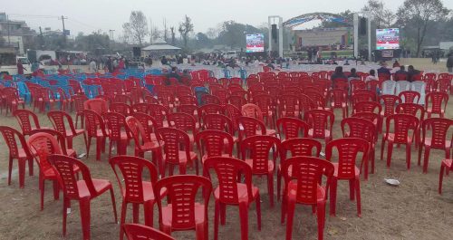 आयोजकको असावधानीले जले अर्थमन्त्री र मेयर