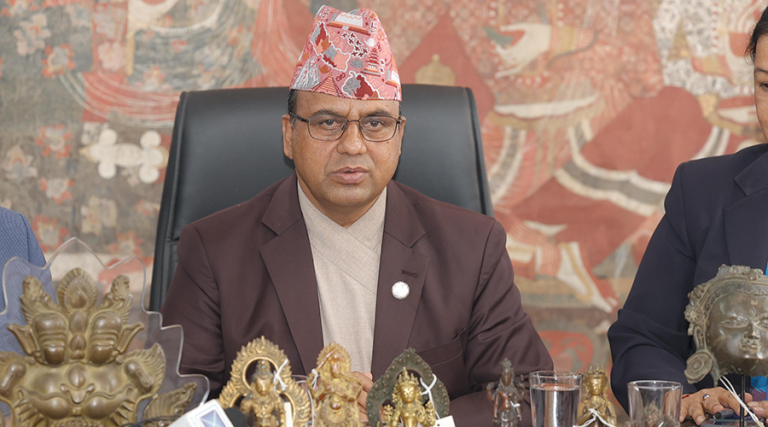 विदेशबाट फर्काइएका २१ मूर्ति संग्रहालयलाई हस्तान्तरण