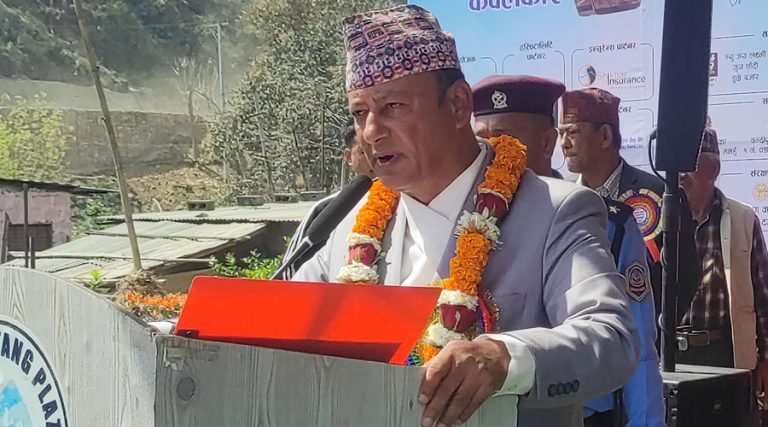 कुलमानले समयमै कार्यसम्पादन नबुझाएकाले शून्य अंक दिइएको हो : ऊर्जामन्त्री खड्का