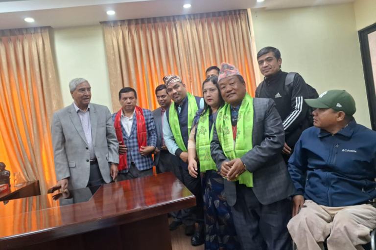 राष्ट्रिय लोकतान्त्रिक अपाङ्‍ग संघका नवनिर्वाचित कार्यसमितिलाई देउवाको बधाई