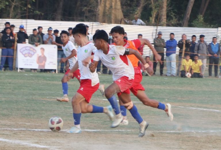 आयोजक रेसिङ साहारा कोहलपुर गोल्डकप फुटबलको फाइनलमा