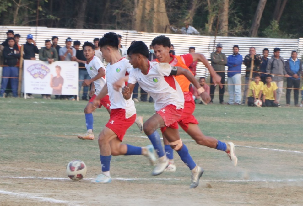 आयोजक रेसिङ साहारा कोहलपुर गोल्डकप फुटबलको फाइनलमा