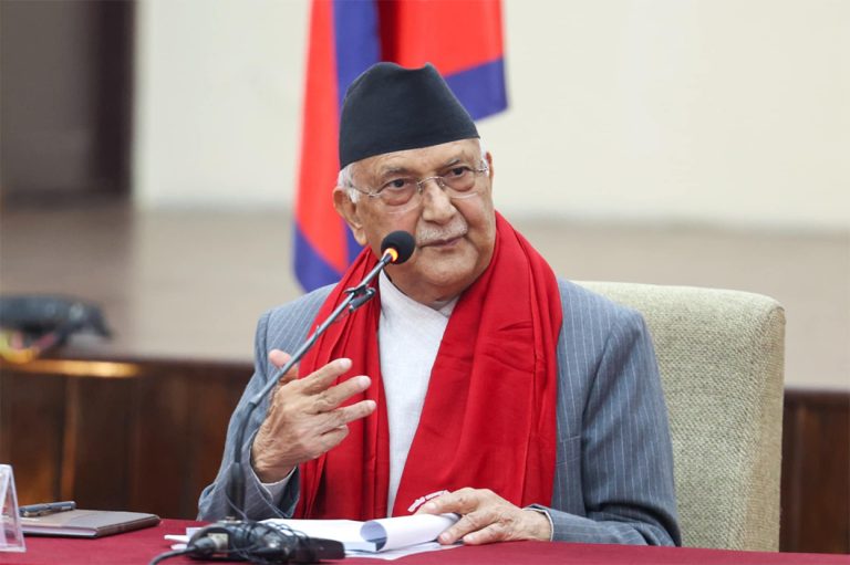 बजेटको परामर्शमा प्रधानमन्त्री, बोलाए सबै मन्त्री र सचिव