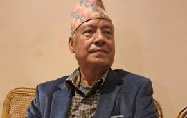 केशरबहादुर विष्टले भने :  राजा ल्‍याउने संघर्ष समितिमा बस्दिनँ