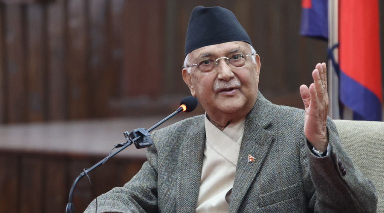 देश विकासको गतिमा अघि बढेको छ : प्रधानमन्त्री ओली