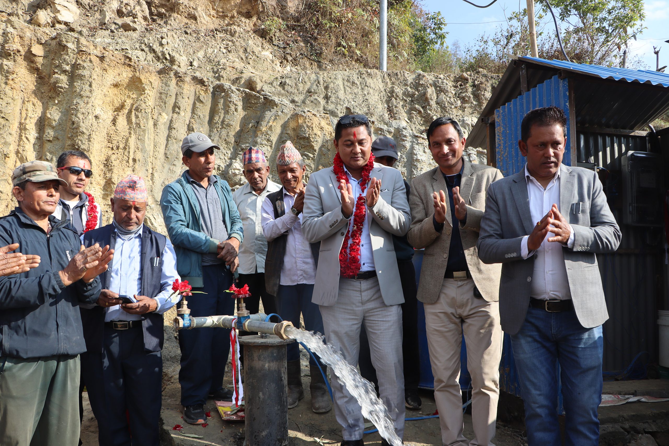 बागलुङको लामीचौरमा ४२ वर्षपछि खानेपानी सुविधा