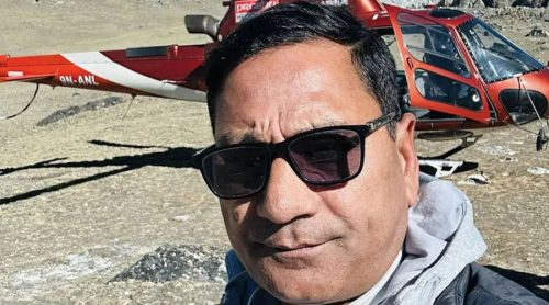 अमेरिकाले देश निकाला गरेका मोहनजंग थापा रास्वपाको बैठकमा