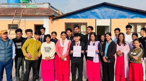 नीलकण्ठ बहुमुखी क्याम्पसमा अखिल क्रान्तिकारी र अनेरास्ववियुको ताला
