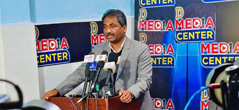 अध्यादेश पारित गर्न सांसद किनबेचमा लागेको आरोपबारे सरकारसँग जवाफ माग