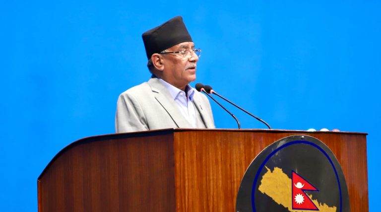 प्रचण्डले सोधे- प्रधानमन्त्रीको अनुपस्थिति घमण्ड, संस्कारहीनता वा कुण्ठा ?