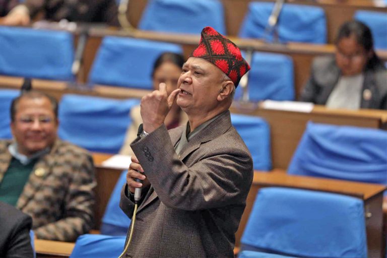 संसद्‌भित्र राजतन्त्रबारे छलफल गर्न पाइँदैन : पन्त