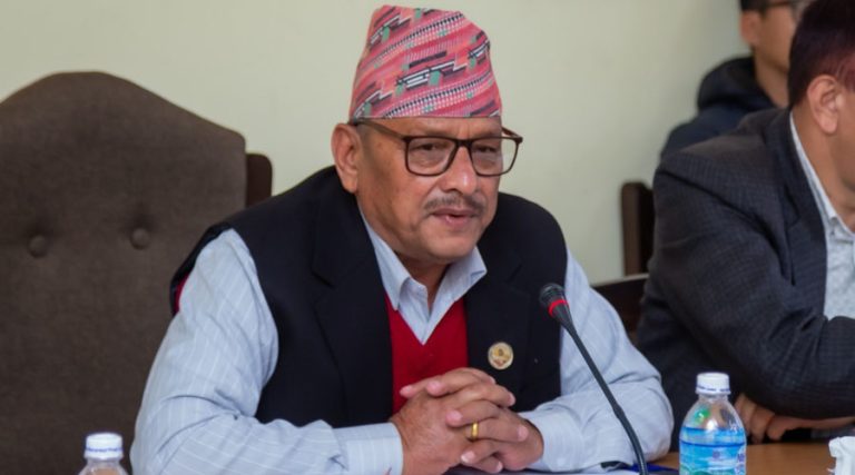 शिक्षा समितिका सभापति भन्छन्- शिक्षकले आन्दोलन गर्नुपर्ने कारण छैन