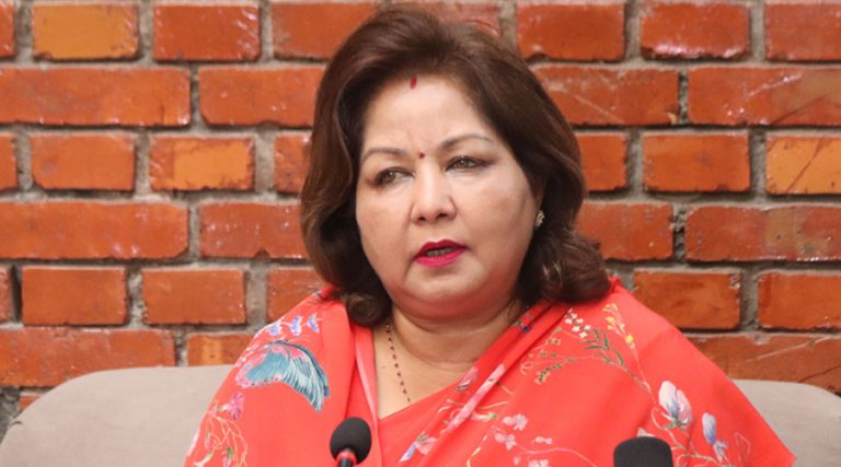 नेपाललाई २४ सै घण्टा विद्युत् दिन भारतसँग परराष्ट्रमन्त्रीको आग्रह