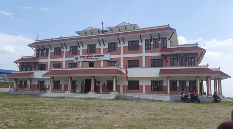 एसईईमा ४ जीपीए ल्याउनेलाई बारपाक सुलिकोटले एक लाख दिने
