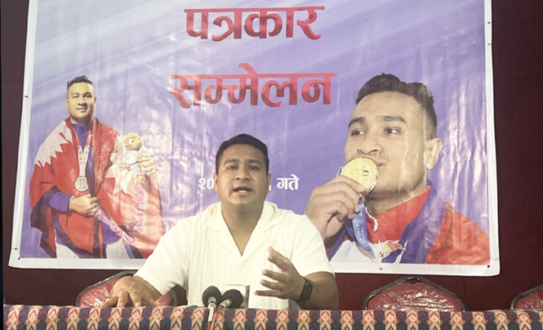 स्वर्ण विजेता कराते खेलाडी विप्लवले लिए सन्यास