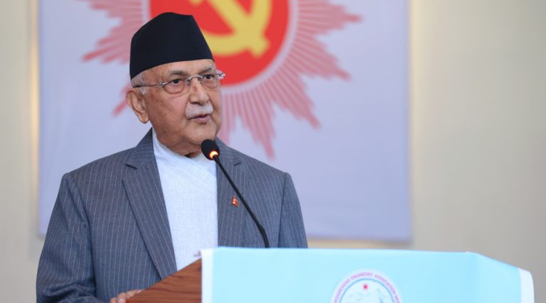 प्रधानमन्त्रीको गुनासो : विरोधीहरू सुखी नेपाली समृद्ध नेपाल अभियान सफल हुन नदिन लागिपरे