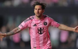 लियोनल मेसीले पूरा गरे करियरको ९०० गोल