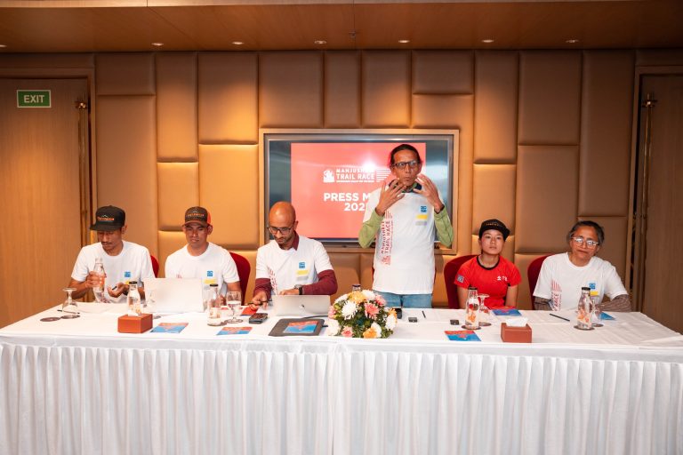 मन्जुश्री ट्रेल रेसमा पाँच सय भन्दा बढी धावक दौडने