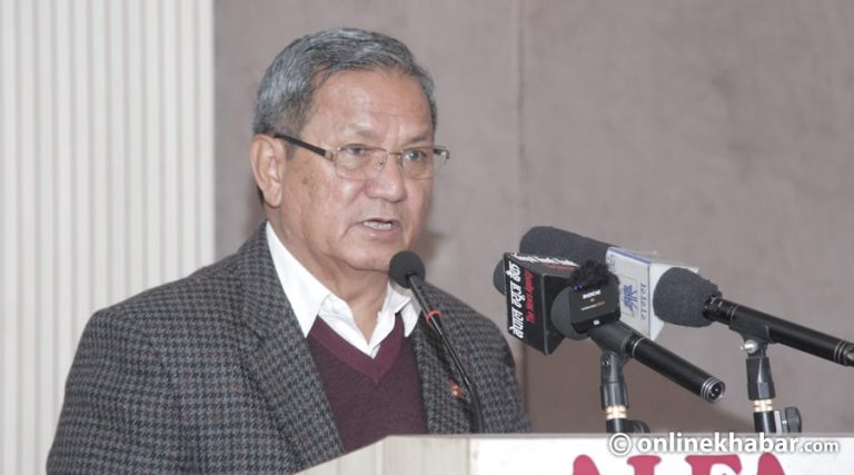 सरकारले नेपाललाई श्रीलंका हुनबाट जोगाएको छ : मन्त्री गुरुङ