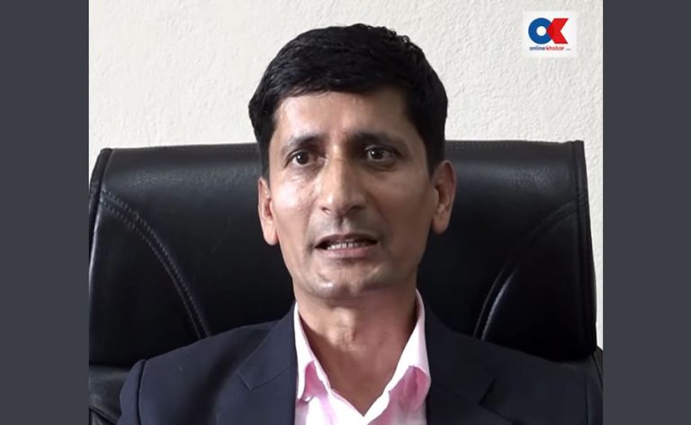 जिम्मेवारी सम्हाल्दै स्वास्थ्य बीमा बोर्डका निर्देशक डा.काफ्लेले जनाए चार प्रतिवद्धता