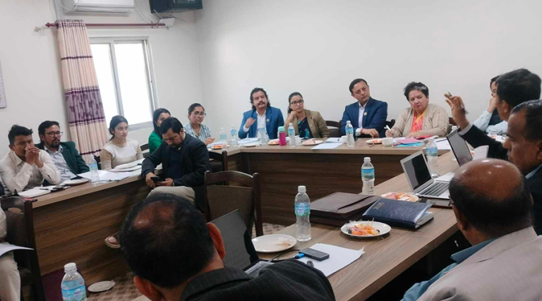 हवाई सेवा विधेयकबारे विज्ञको राय लिँदै रास्वपा