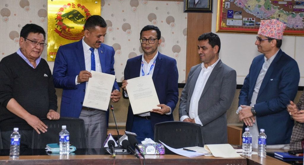 स्वास्थ्य मन्त्रालय र तिलगंगाबीच सम्झौता, नेपालीले सस्तोमा लेन्स पाउने